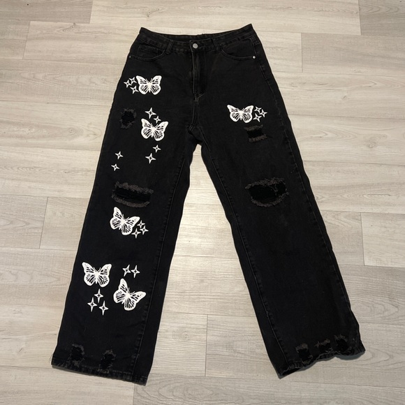 Bleach Wash Ripped Detail Butterfly Jeans - Picture 3 of 3